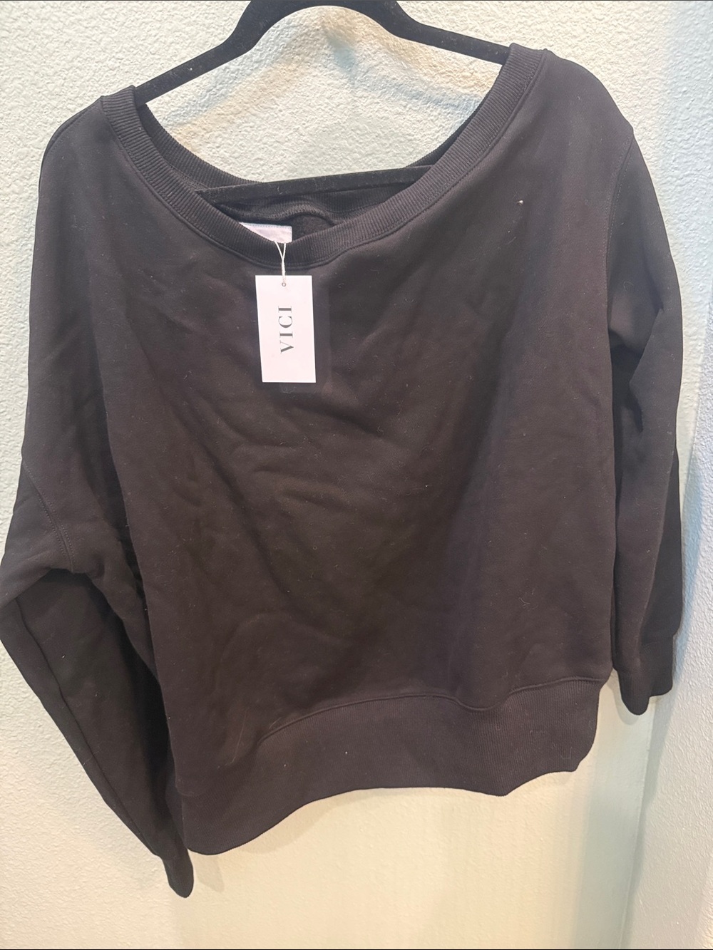 VICI Black Off-Shoulder Sweatshirt Medium NWT